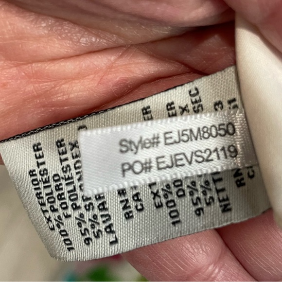 Eliza J tropical and fun halter maxi. - Picture 9 of 9